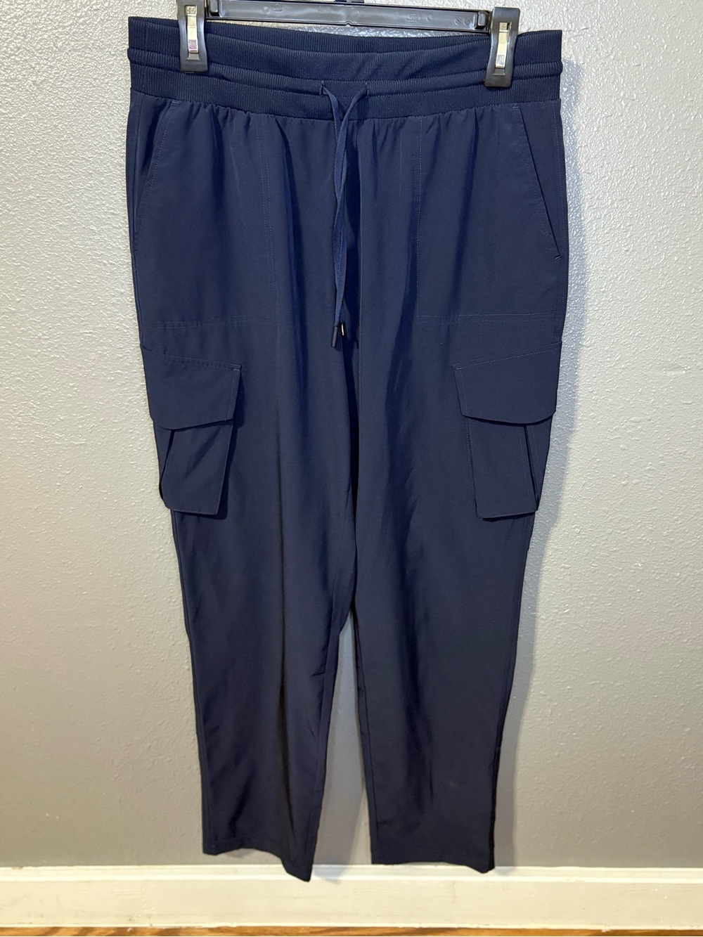 90 Degree by Reflex Men's Cargo Pants size M (SKU 179)